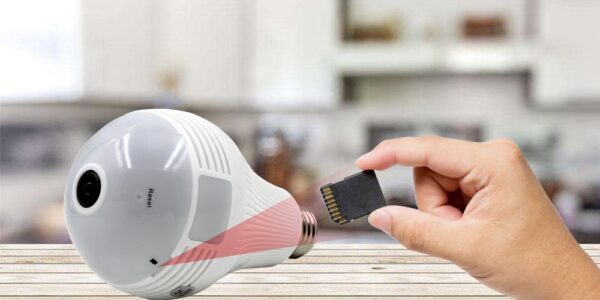 960p-panoramic-wifi-wireless-bulb-ip-camera-360-degree-night-vision-tf-card-recording-Innovative-Gadgets